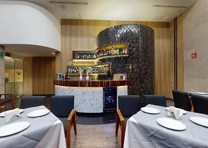 Hotel Patriotismo *