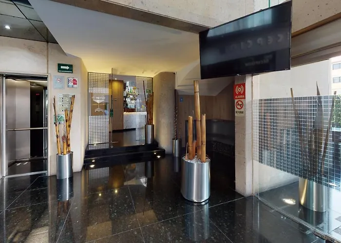 Hotel Patriotismo *